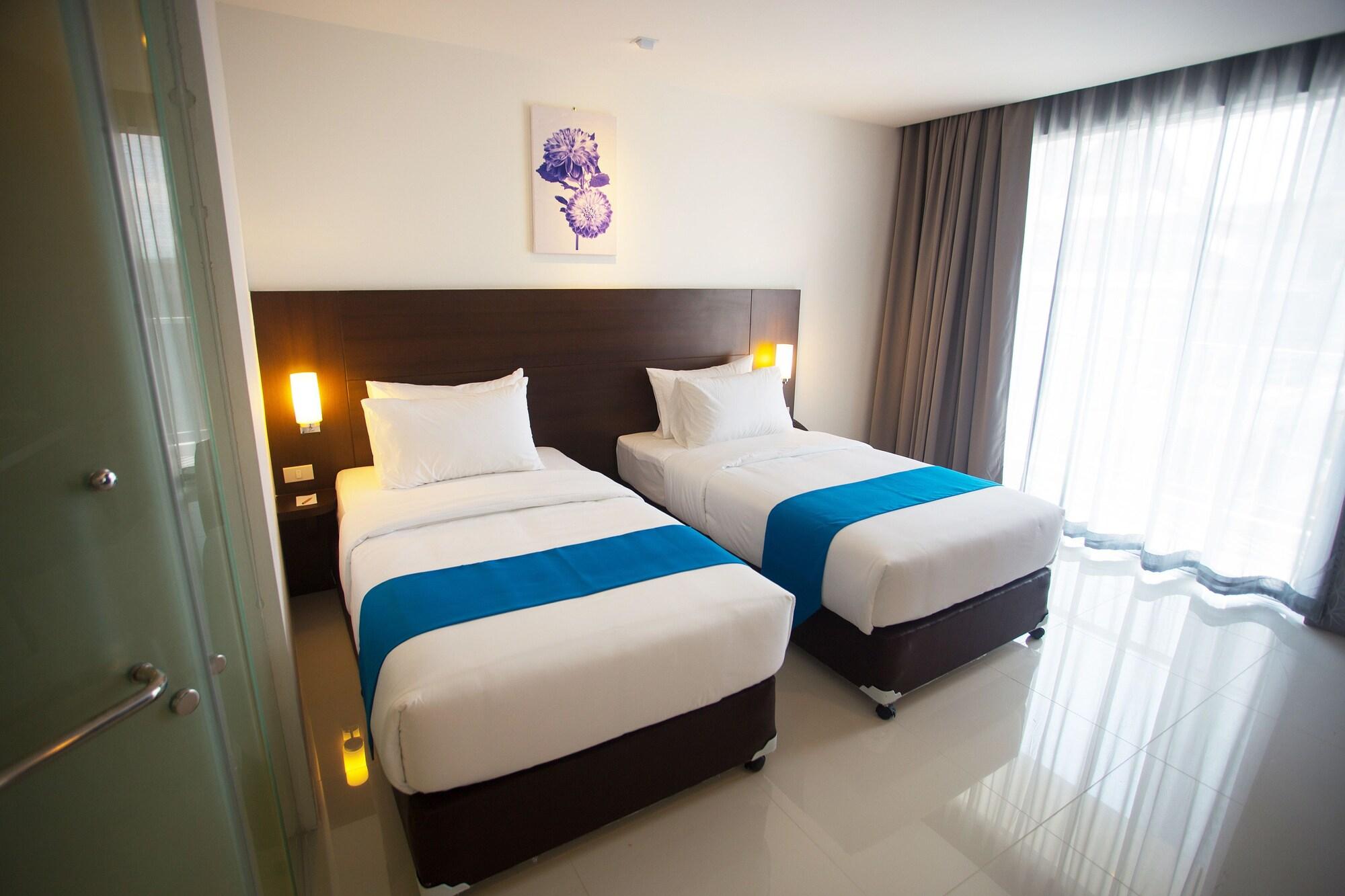Rodina Beach Hotel Jomtien Exterior foto