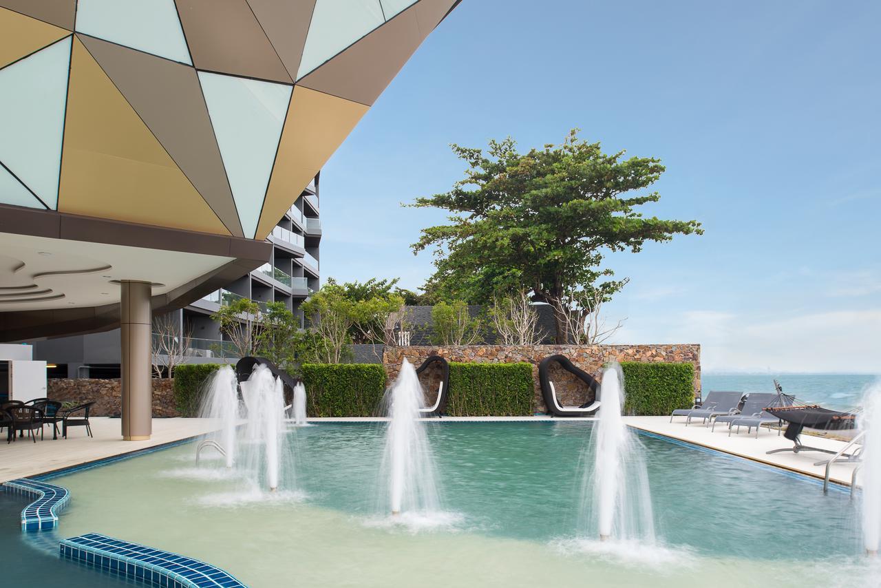 Rodina Beach Hotel Jomtien Exterior foto