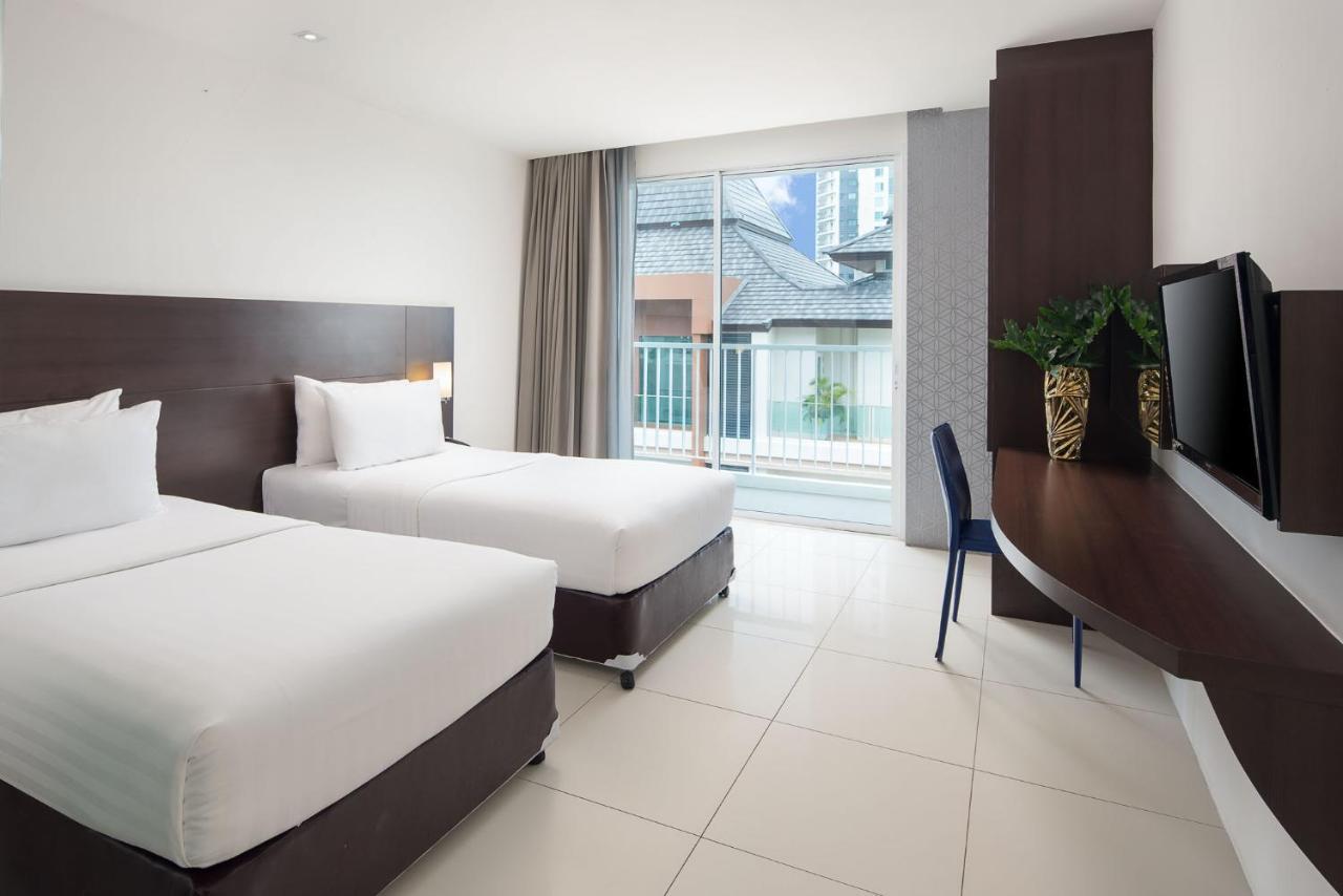 Rodina Beach Hotel Jomtien Exterior foto